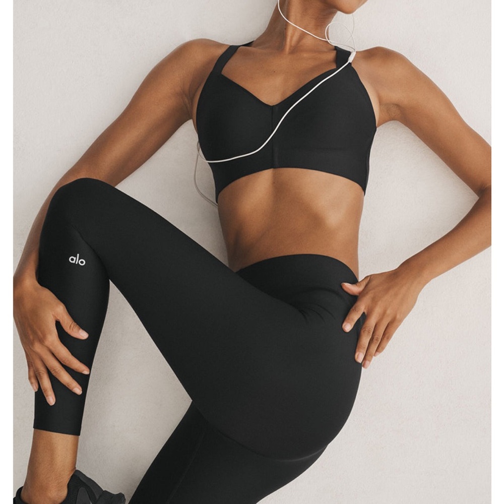 ALO Yoga Black Airlift Leggings Size Medium